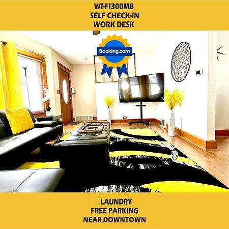 The Amber Retreat - Brooklyn Centre Comfort - Charming Space For Families, Couples & Business Travelers Near Downtown - With 300Mb Wifi, Parking & Self Check-In Cleveland Esterno foto